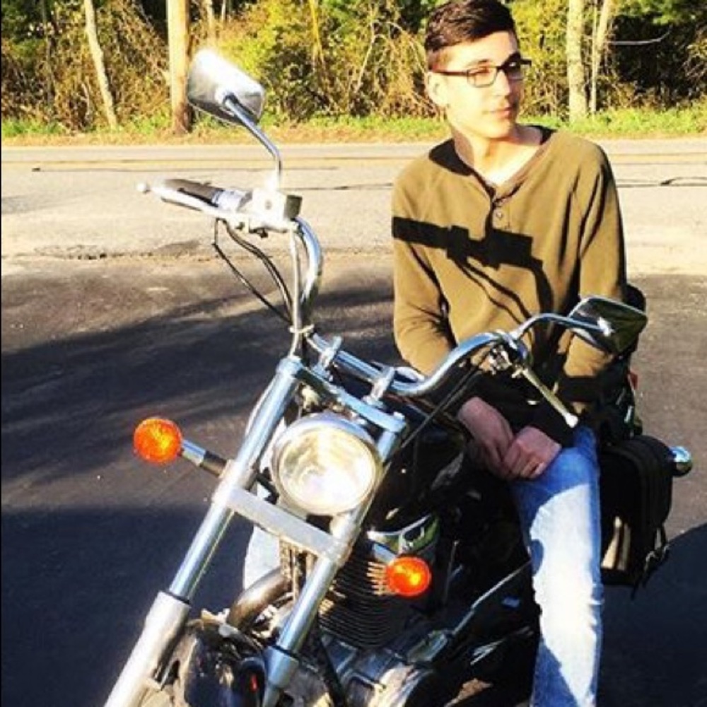 Meet your Posher, Cory